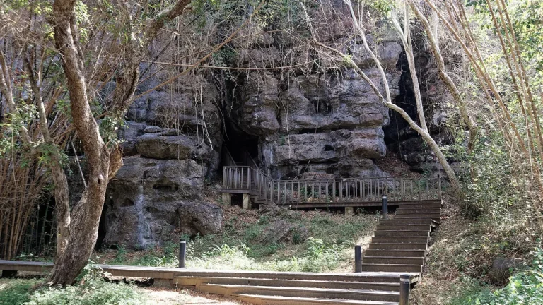 Batu Cermin Cave in Labuan Bajo